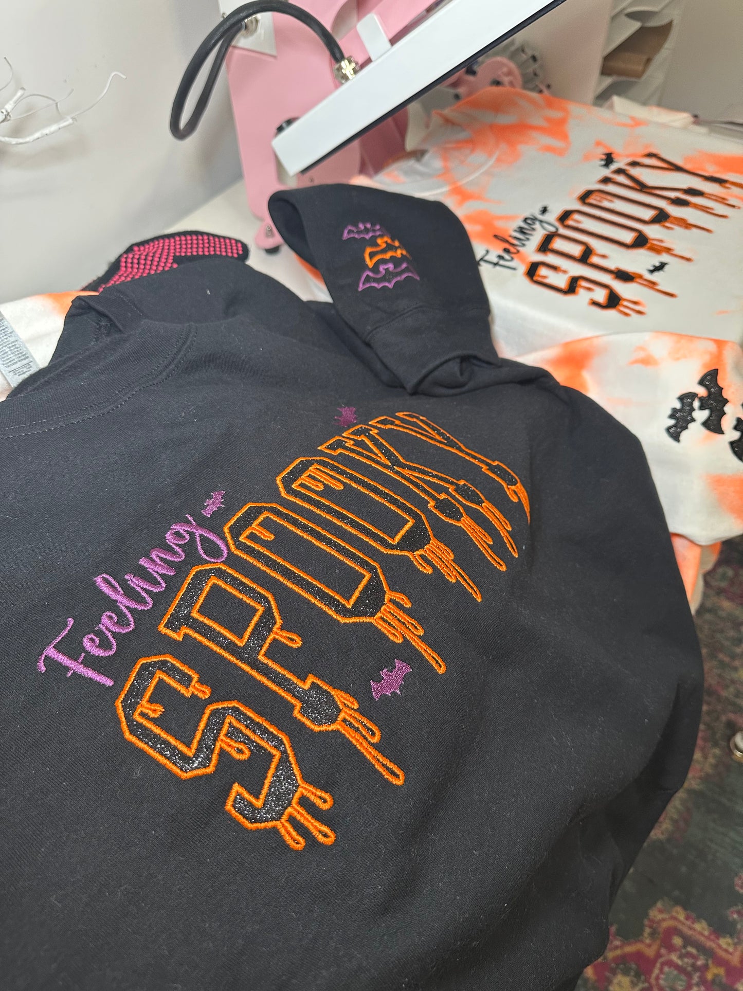 FEELING SPOOKY BLACK SWEATER & HOODIE