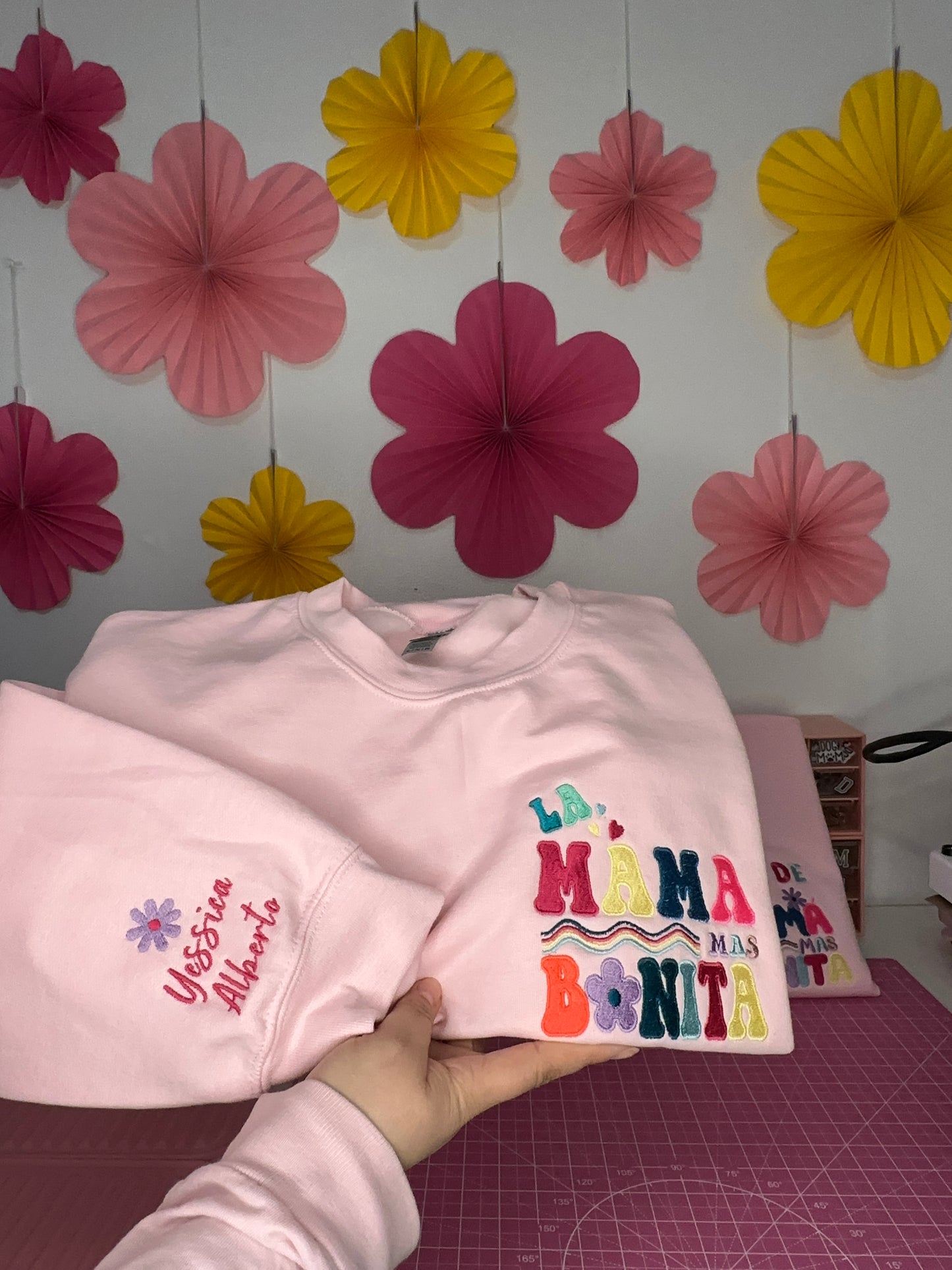 LA MAMA MAS BONITA