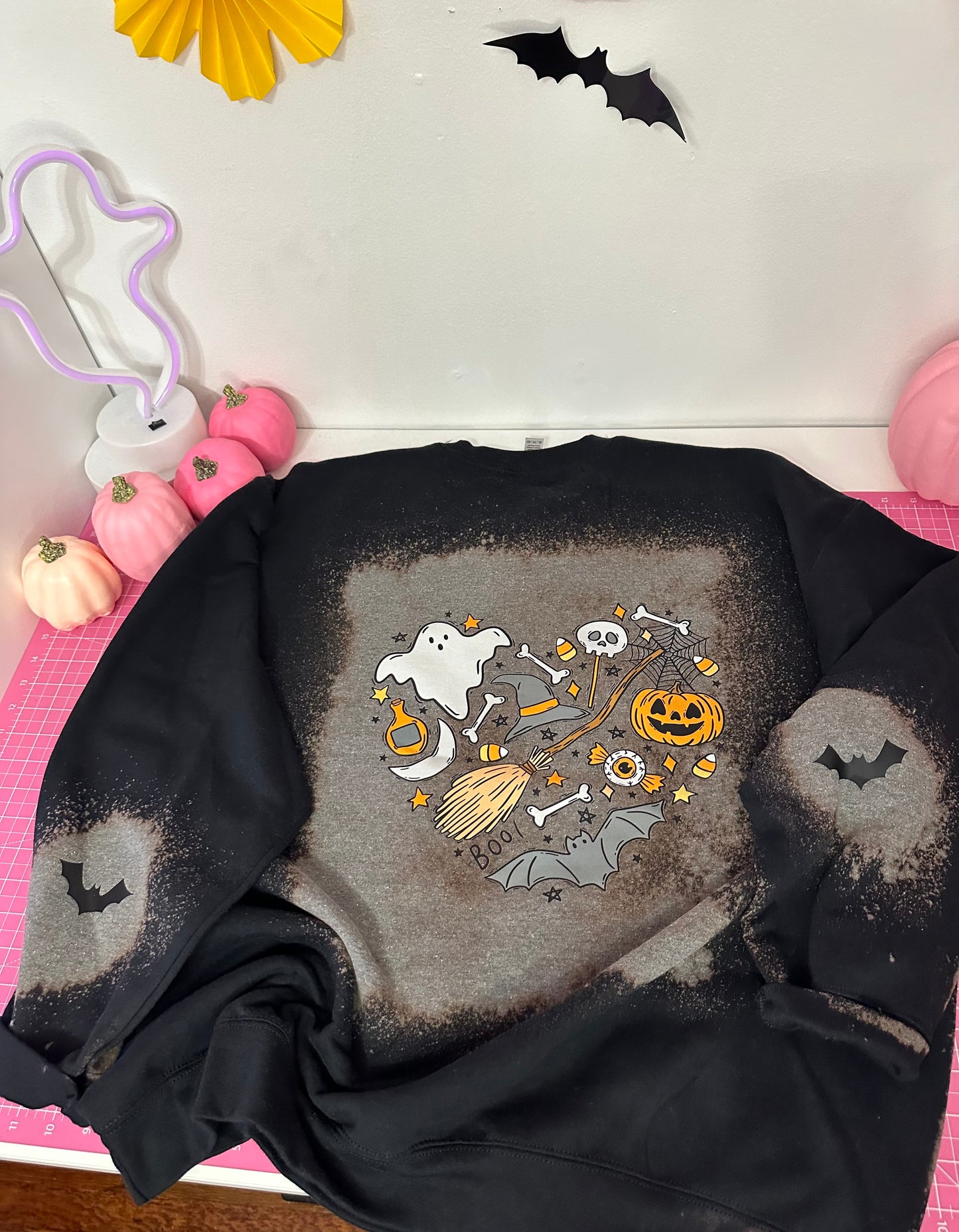 SPOOKY SEASON SWEATSHIRT