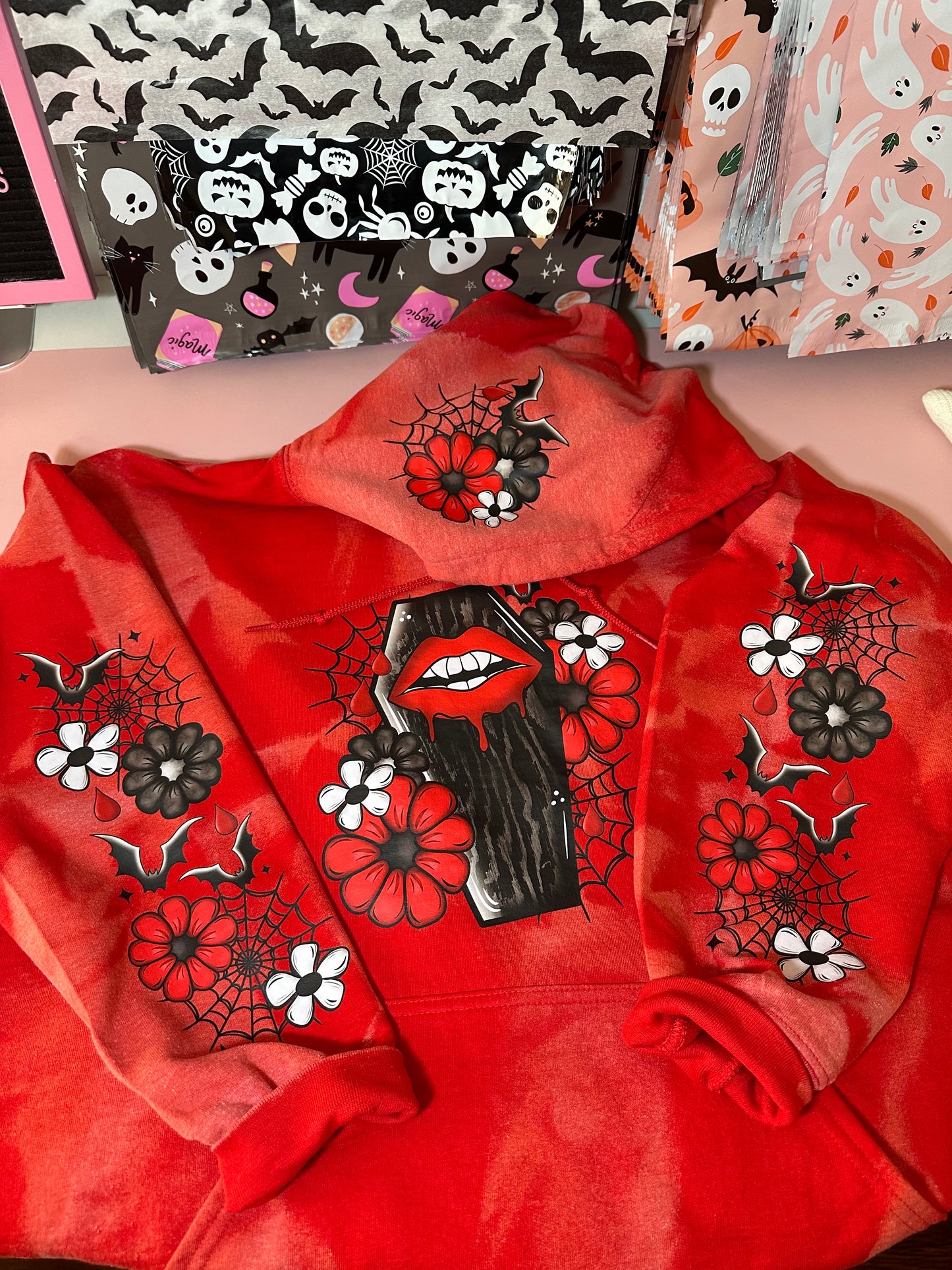VAMP COFFIN BLEACHED HOODIE
