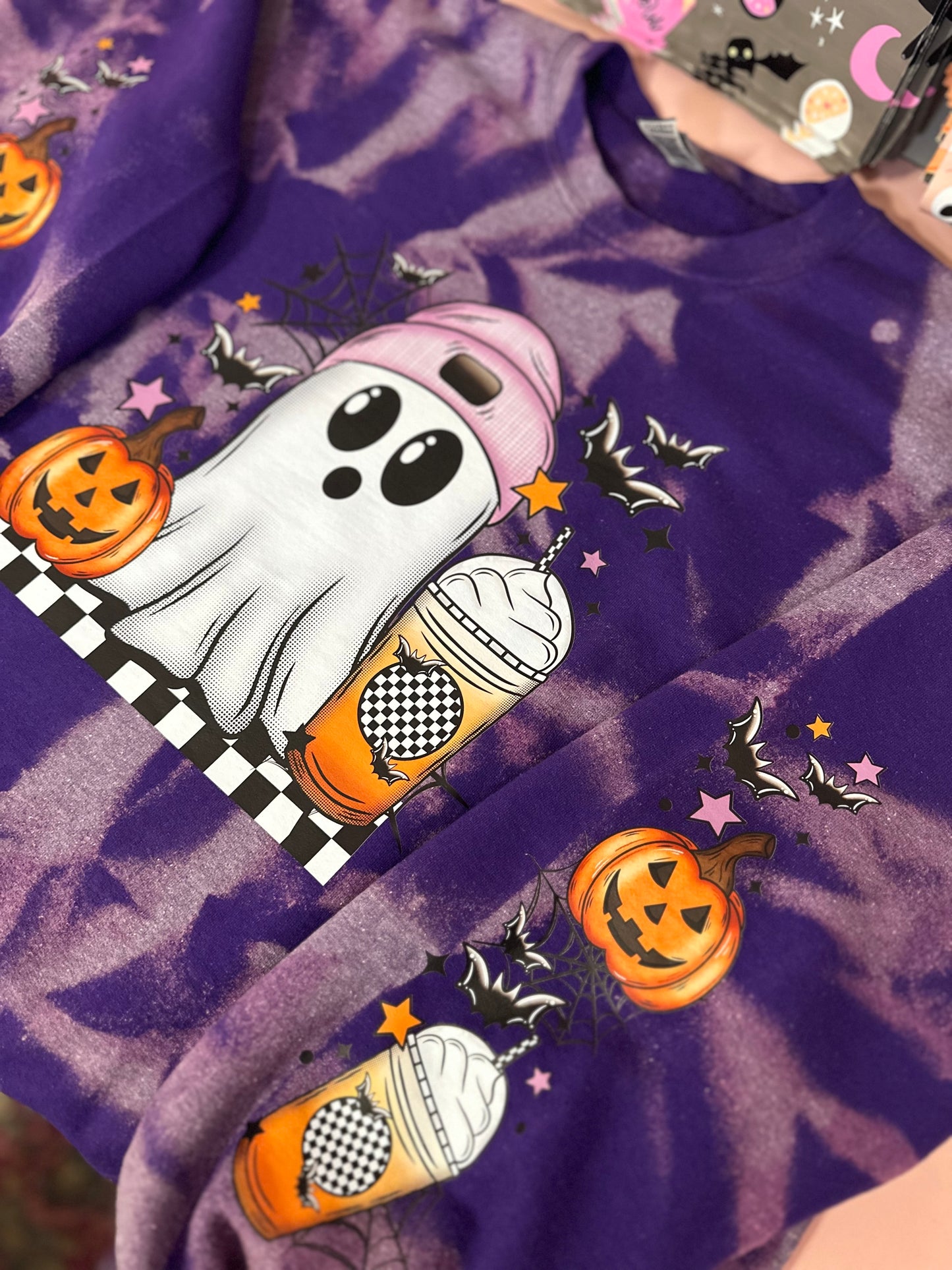 PUMPKIN GHOSTIE BLEACHED SWEATER