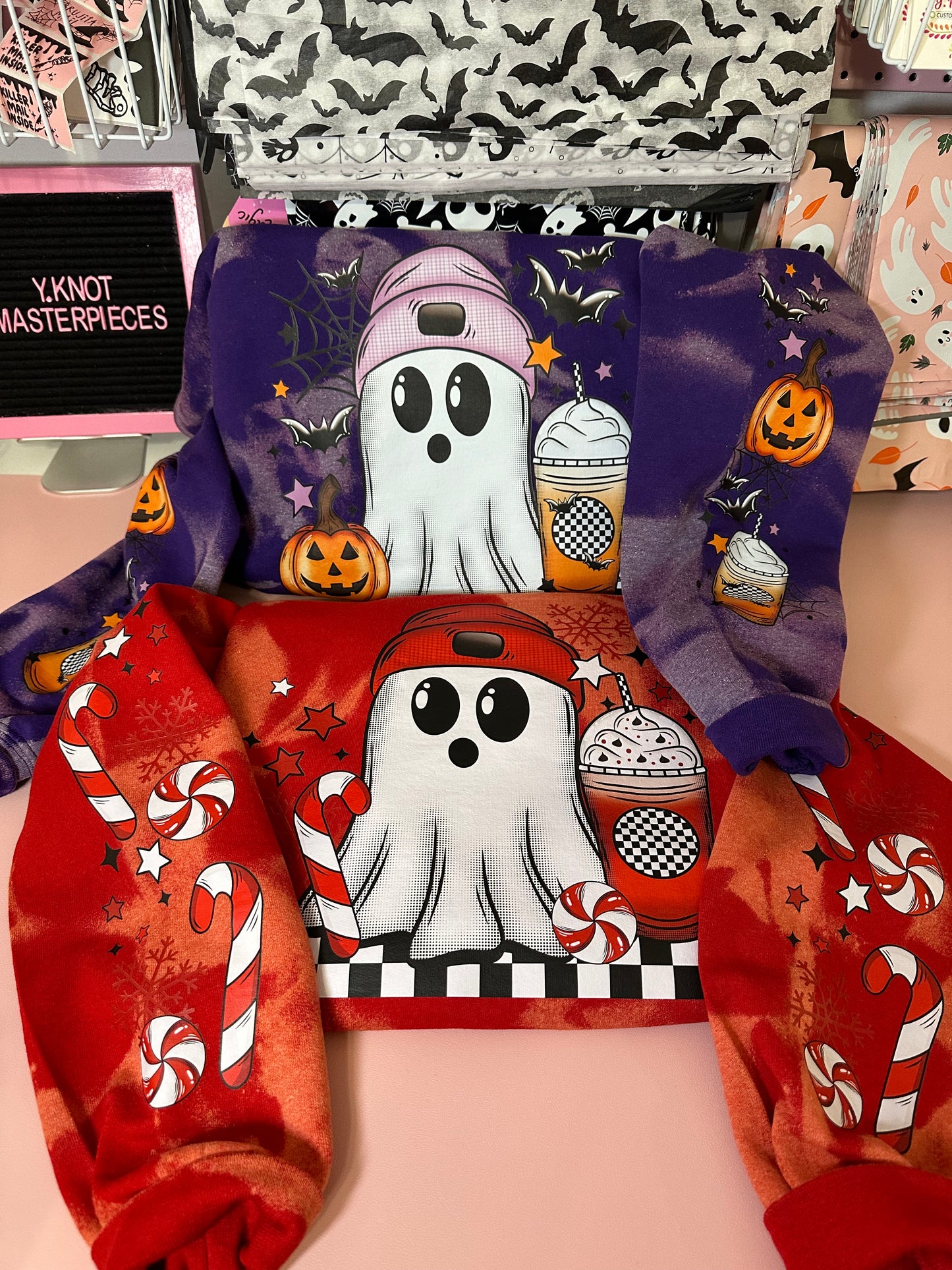 PUMPKIN GHOSTIE BLEACHED SWEATER